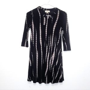 Soulmates Black And White Tie Dye Dress 3/4 Sleeve Stretch Fit And Flare Size XS